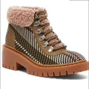 Kelsi Dagger Brooklyn “Navigate” olive boots 5.5 New in box